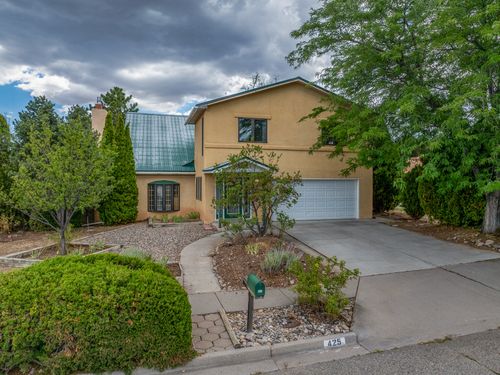 425 Ridgecrest Ave, White Rock, NM, 87547-3547 | Card Image