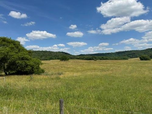 Tract 5 L And N Turnpike Road, Horse Cave, KY, 42749 | Card Image