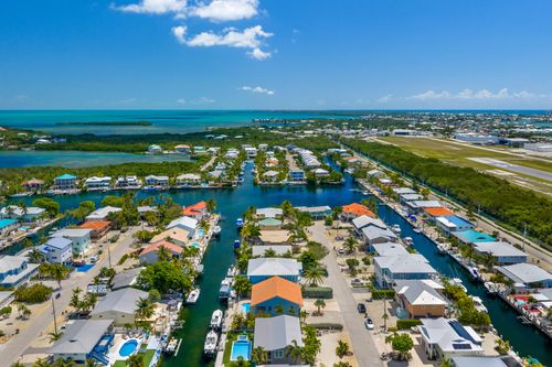 112 Bruce Ct, Marathon, FL, 33050-2916 | Card Image