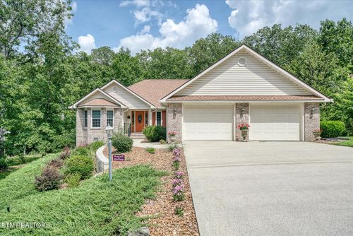 114 Bent Oak Ter, Crossville, TN, 38558-2837 | Card Image