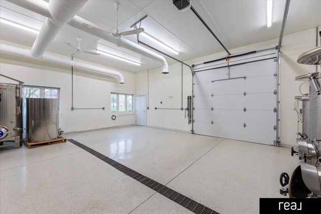 31506 Pioneer Trl, House other with 6 bedrooms, 3 bathrooms and 8 parking in Treynor IA | Image 72