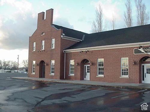 8-1812 N 2000 Main W, Farr West, UT, 84404 | Card Image