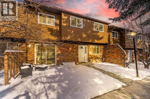 287 Southampton Dr Sw, Calgary, AB, T2W2N5 | Card Image