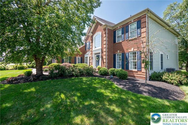 2307 Blackledge Dr, House other with 4 bedrooms, 5 bathrooms and null parking in Quakertown PA | Image 4