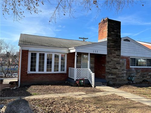 135 Greenbrier Dr, Clarks Green, PA, 18411-1149 | Card Image