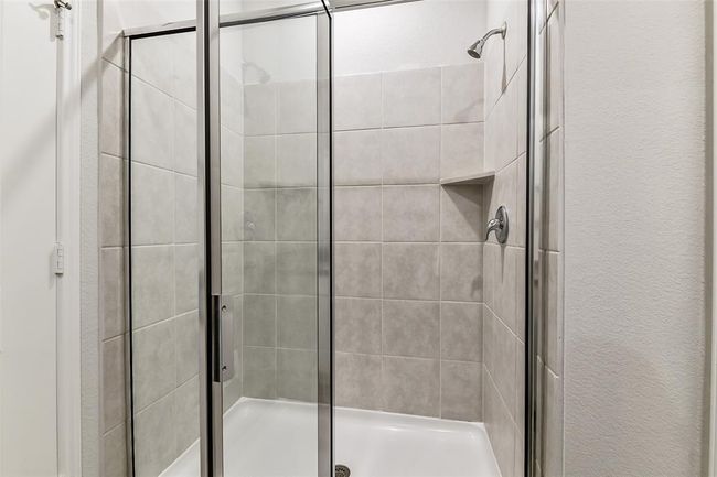 2113 Caney Creek Ln, House other with 3 bedrooms, 2 bathrooms and 2 parking in Conroe TX | Image 17