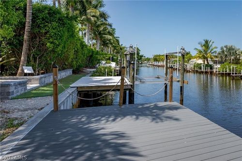 13375 Snook Cir, NAPLES, FL, 34114-8702 | Card Image
