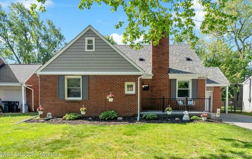 4203 Berkshire Rd, Royal Oak, MI, 48073-1546 | Card Image