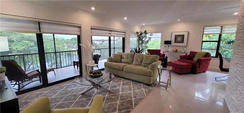 423-6010 S Falls Circle Dr, Lauderhill, FL, 33319-6900 | Card Image