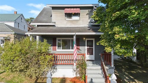 404 1/2 Franklin Ave, Vandergrift, PA, 15690-1311 | Card Image