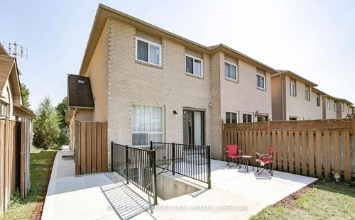 117 Richwood Cres, Brampton, ON, L6X4N3 | Card Image