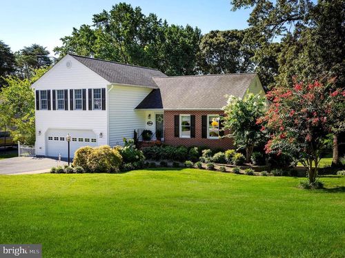 527 Bay Hills Dr, ARNOLD, MD, 21012-2001 | Card Image