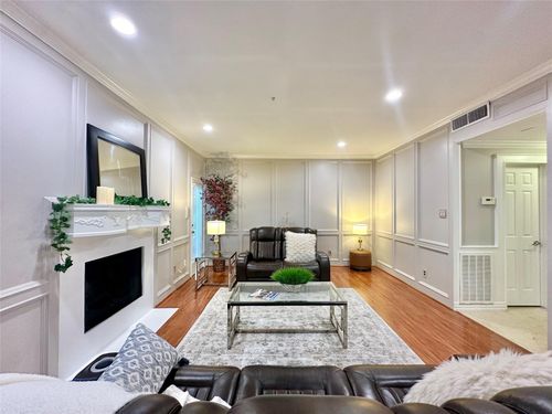 c-2514 Nantucket Dr, Houston, TX, 77057-4802 | Card Image