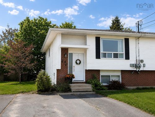 30 Merrimac Dr, Dartmouth, NS, B2W4P8 | Card Image