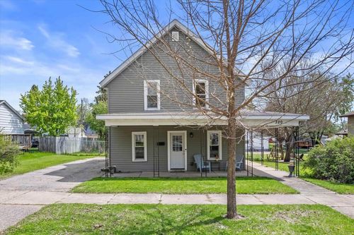 320 E Marion St, Portage, WI, 53901-1839 | Card Image