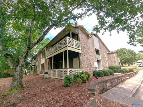 na-5021 Seven Pine Cir, Huntsville, AL, 35816-1325 | Card Image