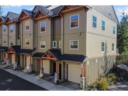 61-87926 E Alpenglow Ln, Government Camp, OR, 97028-0019 | Card Image