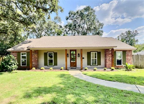 9076 Woodbine St, Baton Rouge, LA, 70815-4073 | Card Image
