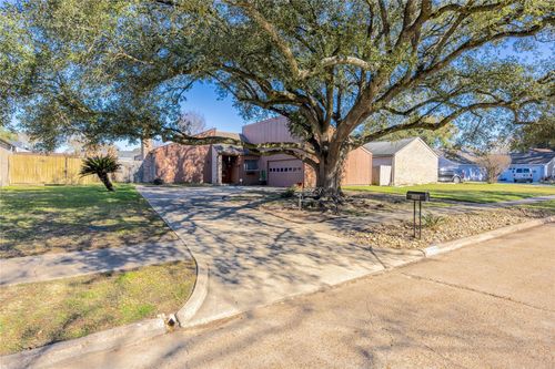 15922 Red Willow Dr, Houston, TX, 77084-3534 | Card Image