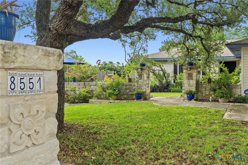 8551 Red Willow Dr, Austin, TX, 78736-3041 | Card Image