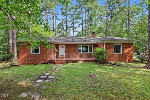 423 Whitehead Cir, Chapel Hill, NC, 27514-4831 | Card Image