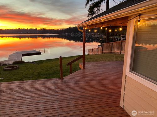 12418 Clear Lake North Rd E, Eatonville, WA, 98328-8307 | Card Image