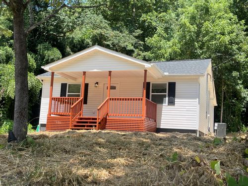 214 Walden Ave, Oliver Springs, TN, 37840-2108 | Card Image