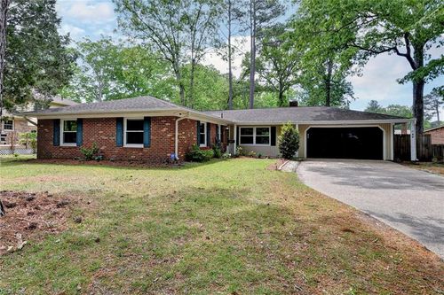 149 Ridgewood Pkwy, Newport News, VA, 23608-1836 | Card Image