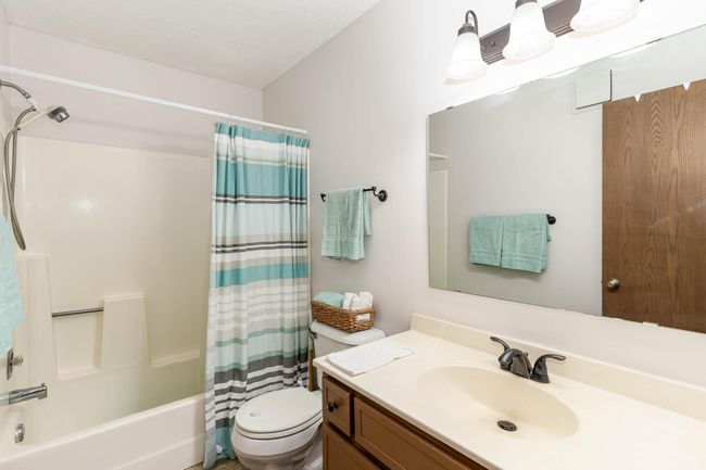 210 - 1855 Silver Bell Road, Condo with 2 bedrooms, 2 bathrooms and null parking in Eagan MN | Image 13