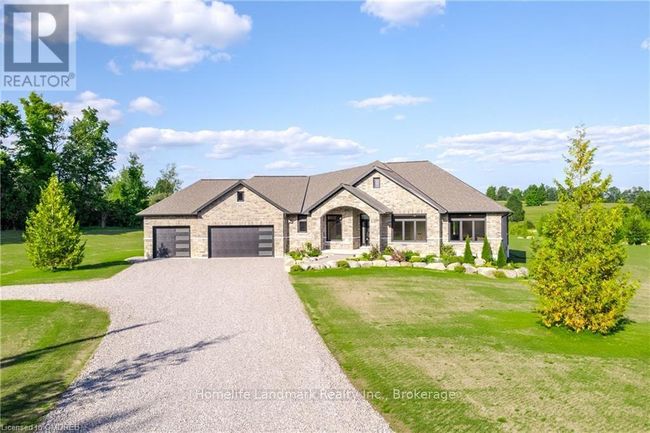 2181 Northeys Road, House other with 4 bedrooms, 3 bathrooms and 13 parking in Smith-Ennismore-Lakefield ON | Image 4