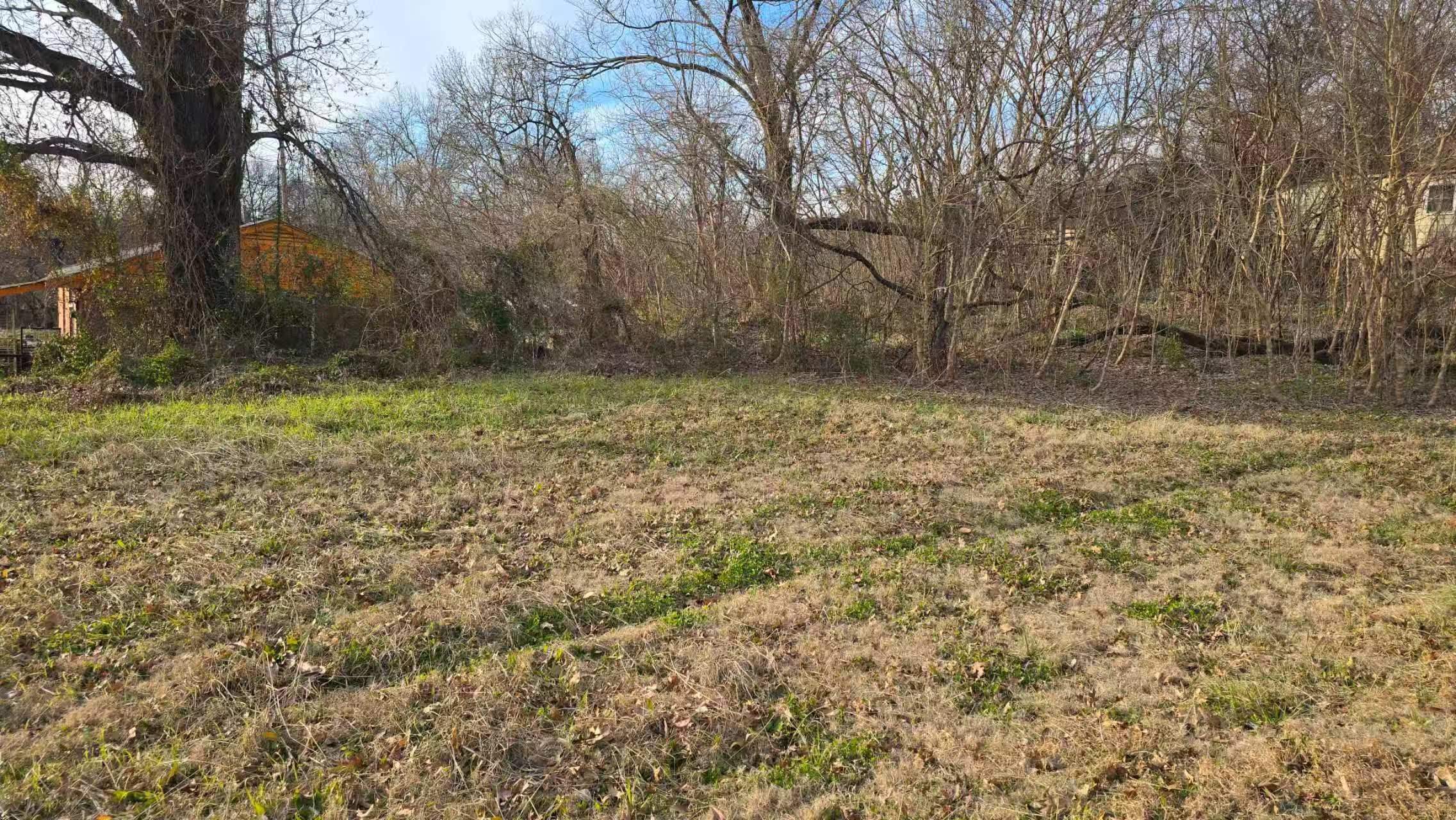 Land in Memphis 4
