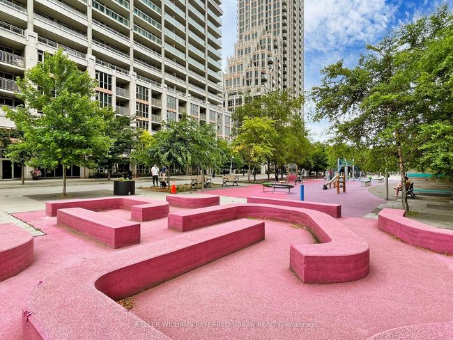 826 - 35 Bastion St, Condo with 1 bedrooms, 1 bathrooms and 1 parking in Toronto ON | Image 31