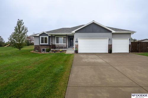 739 Sunset Boulevard, Palmyra, NE, 68418 | Card Image