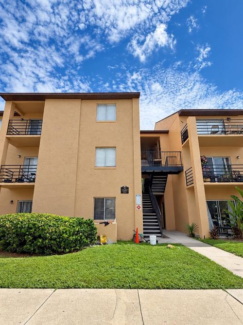 b113-5225 Via Hacienda Cir, ORLANDO, FL, 32839-2115 | Card Image