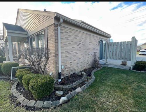 44418 Virginia Ct#93 Court, Clinton Charter Township, MI, 48038 | Card Image