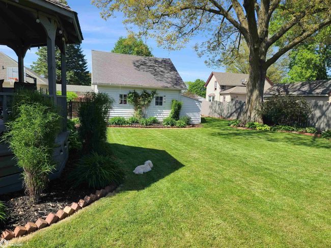 1010 Center St, House other with 4 bedrooms, 3 bathrooms and null parking in Manning IA | Image 11