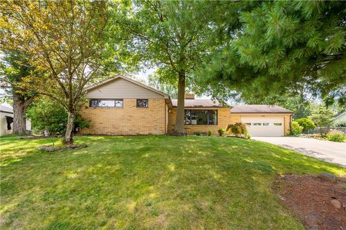 242 Skyview Dr, Pittsburgh, PA, 15241-1910 | Card Image