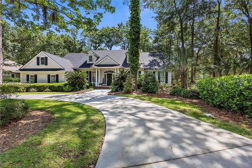 2 Lenox Ln, Hilton Head Island, SC, 29926-2799 | Card Image
