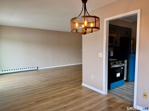 c31-136 Deer Hill Ave, Danbury, CT, 06810-2701 | Card Image