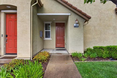 102 Cezanne Ln, Folsom, CA, 95630-5614 | Card Image