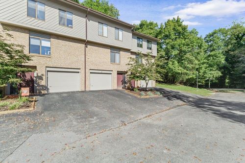 3375 Morning Dove Rd, Roanoke, VA, 24018-5073 | Card Image