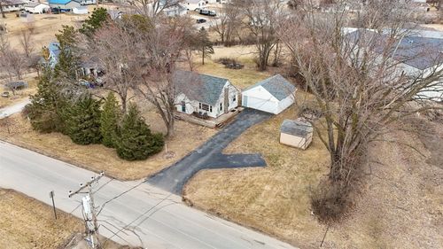 212 Swisher View Dr Sw, Swisher, IA, 52338-9530 | Card Image