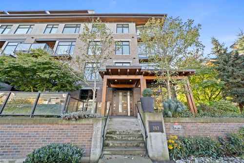 206-262 Salter St, New Westminster, BC, V3M0J6 | Card Image