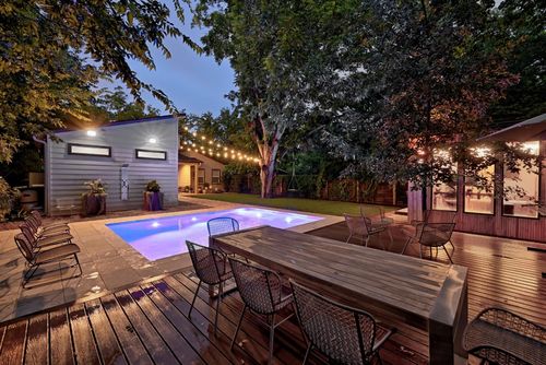 4605 Alf Ave, Austin, TX, 78721-2404 | Card Image