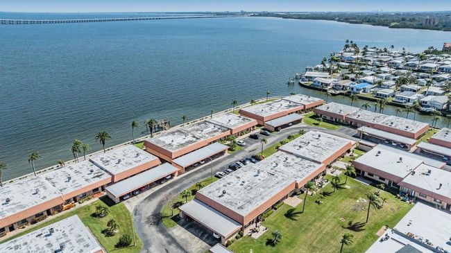 APT-30H - 19029 Us Highway 19 N, House other with 2 bedrooms, 2 bathrooms and null parking in CLEARWATER FL | Image 37