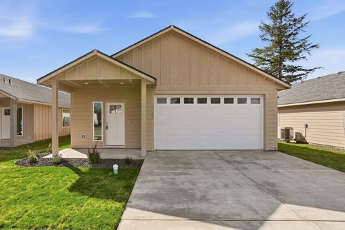 2107 N Sipple Rd, Spokane Valley, WA, 99212-2574 | Card Image