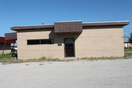 2007 Nine Rd, Brady, TX, 76825-7209 | Card Image