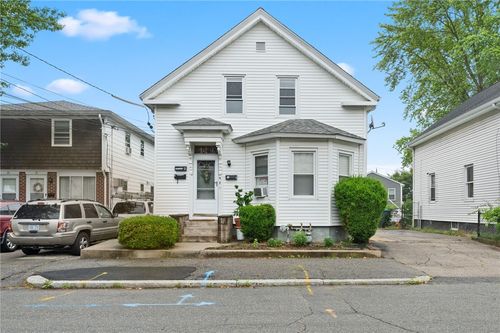 49 Seamans St, Providence, RI, 02908-1320 | Card Image