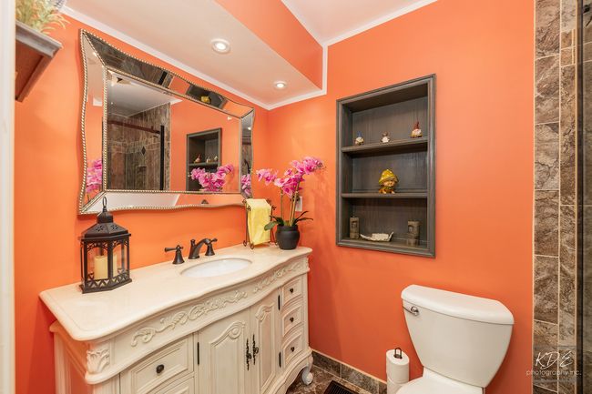 9236 Pembroke Ln, House other with 4 bedrooms, 3 bathrooms and 2 parking in Bridgeview IL | Image 13