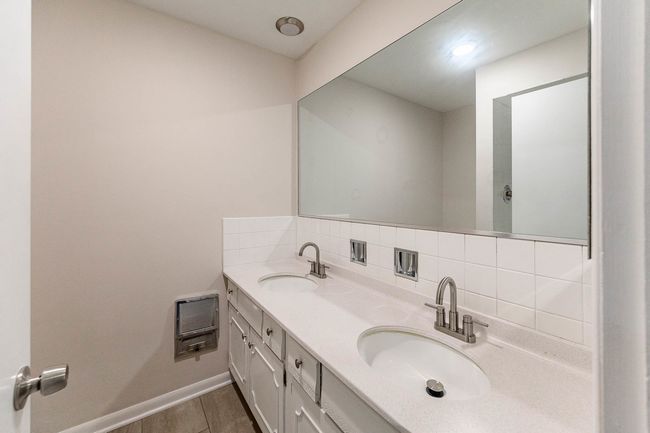 APT-108 - 5251 Galitz St, Condo with 2 bedrooms, 2 bathrooms and 1 parking in Skokie IL | Image 9